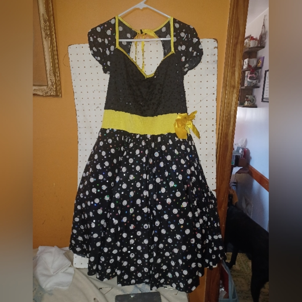 XXLarge Adult Dance Costume With Black With White Dots